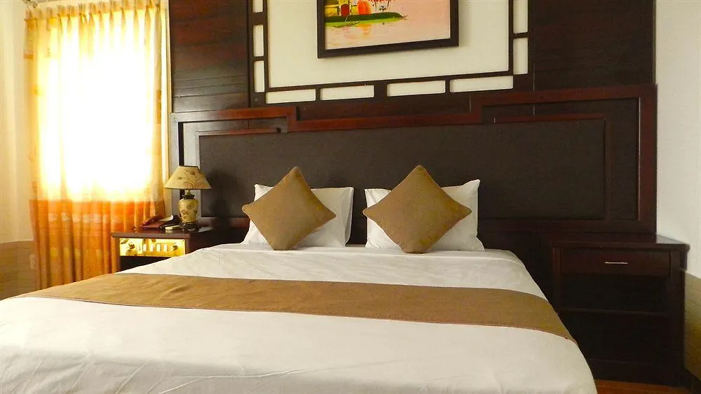 Sea And Sand Hotel Hoi An