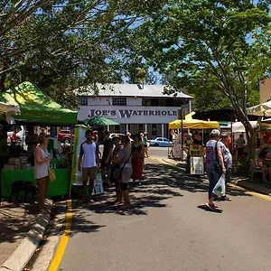 Joes Waterhole 2* Eumundi