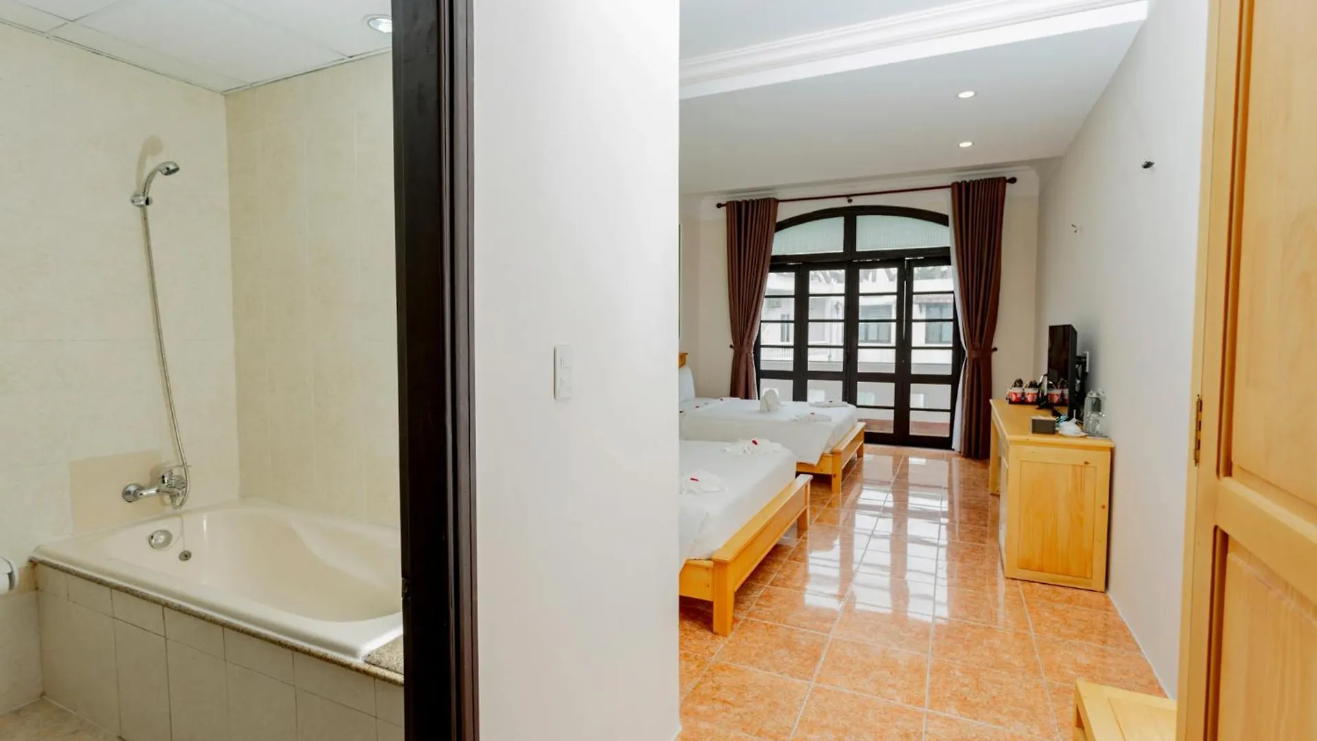 Sea And Sand Hotel Hội An