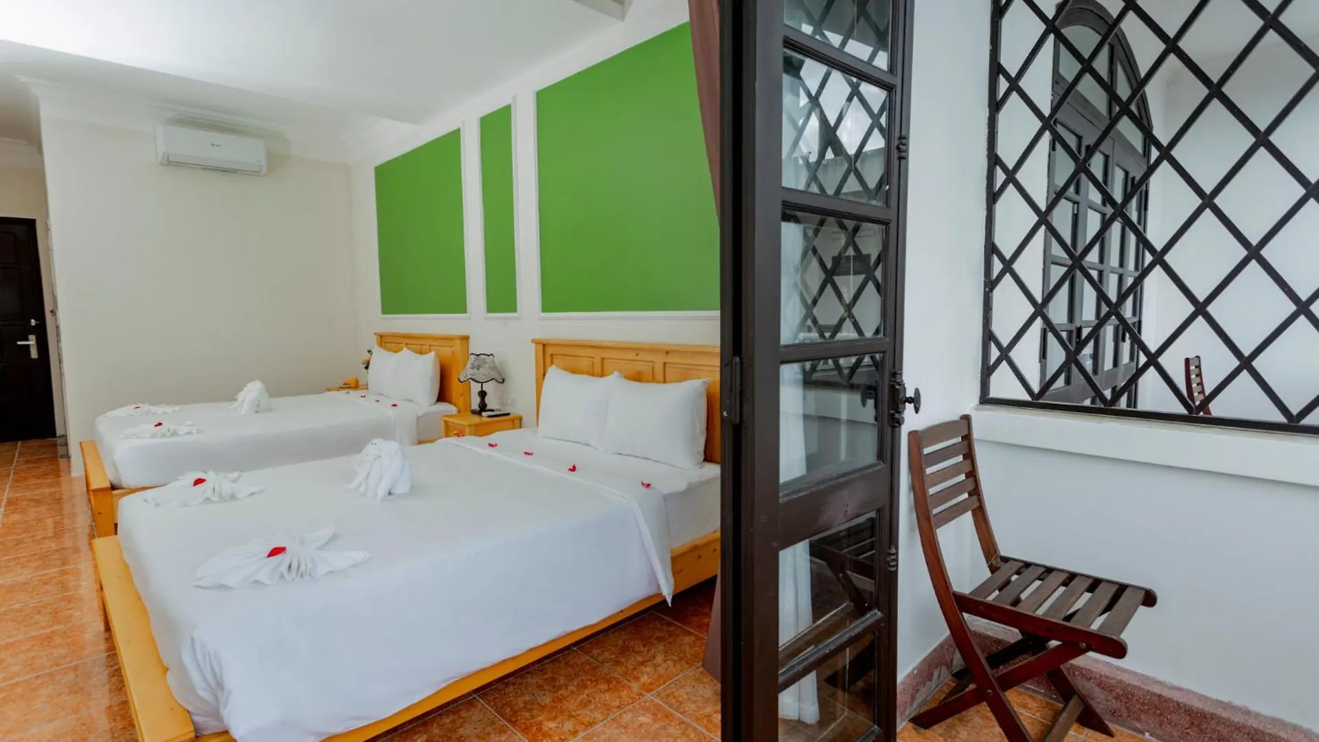 Sea And Sand Hotel Hội An